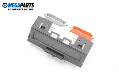 Часовник за Renault Clio II Hatchback (09.1998 - 09.2005)