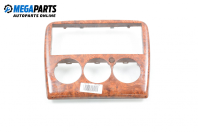 Централна конзола за Opel Vectra B Hatchback (10.1995 - 07.2003)