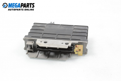 Компютър двигател за Volkswagen Passat Variant B3, B4 (02.1988 - 06.1997) 1.8, 90 к.с., № 5DG 006 961-57