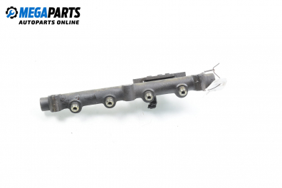 Горивна рейка за Peugeot 406 Break (10.1996 - 10.2004) 2.2 HDI, 133 к.с., № Bosch 0 445 214 017