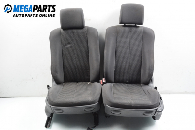 Комплект салон за Renault Megane II Hatchback (07.2001 - 10.2012), 4+1 вр.