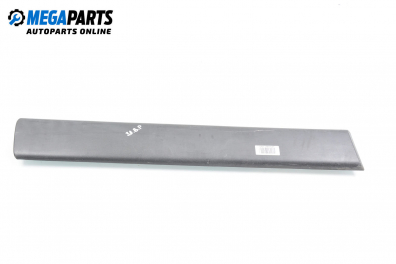 Външни лайсни за Peugeot Partner Combispace (05.1996 - 12.2015), миниван, позиция: дясна