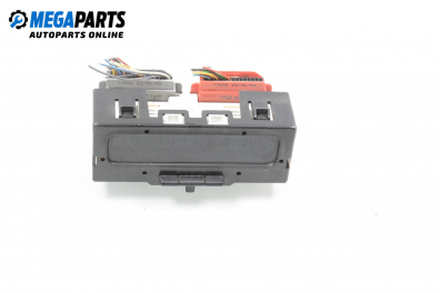 Часовник за Renault Megane Scenic (10.1996 - 12.2001)