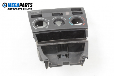 Интериорна пластмаса багажник за Toyota Corolla Sedan IV (03.2001 - 03.2008), седан