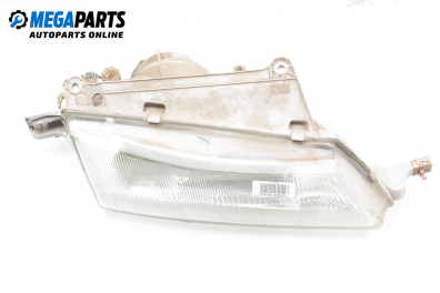 Фар за Daewoo Nexia Sedan (02.1995 - 06.2008), седан, позиция: дясна