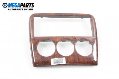 Централна конзола за Opel Vectra B Estate (11.1996 - 07.2003)