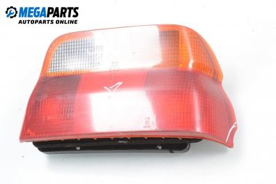 Стоп за Ford Escort VII Sedan (01.1995 - 02.1999), седан, позиция: дясна