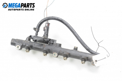 Горивна рейка за Citroen C5 I Break (06.2001 - 08.2004) 2.2 HDi (DE4HXB, DE4HXE), 133 к.с.