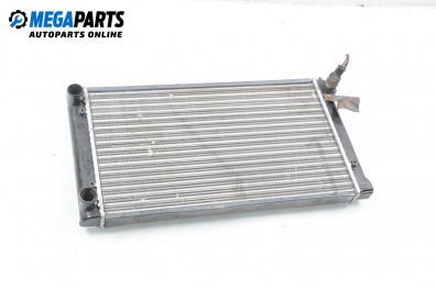 Воден радиатор за Volkswagen Passat Sedan B3, B4 (02.1988 - 12.1997) 1.8, 90 к.с.