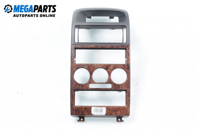 Централна конзола за Opel Astra G Estate (02.1998 - 12.2009)