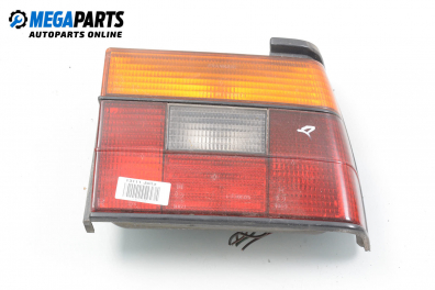 Стоп за Volkswagen Jetta II Sedan (08.1983 - 12.1992), седан, позиция: дясна