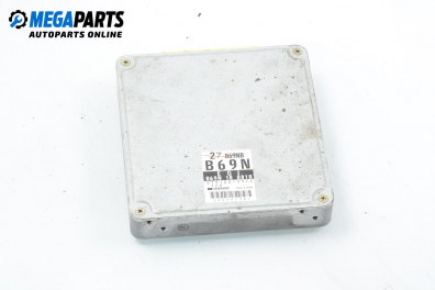 Компютър двигател за Mazda Xedos 6 Sedan (01.1992 - 10.1999) 1.6 16V, 107 к.с., № B69N 18 881B
