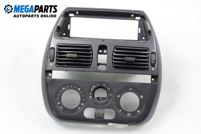 Централна конзола за Fiat Bravo I Coupe (1995-10-01 - 2001-10-01)