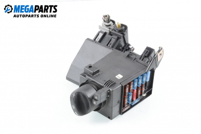 Ключ светлини  за Mercedes-Benz E-Class Estate (S210) (06.1996 - 03.2003)