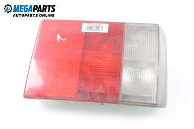 Вътрешен стоп за Audi 80 Avant B4 (09.1991 - 01.1996), комби, позиция: лява