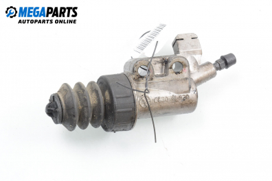 Долна помпа за съединител за Mazda 5 Minivan I (02.2005 - 12.2010)
