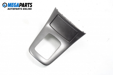 Конзола скоростен лост за Toyota Avensis Sedan II (04.2003 - 11.2008)