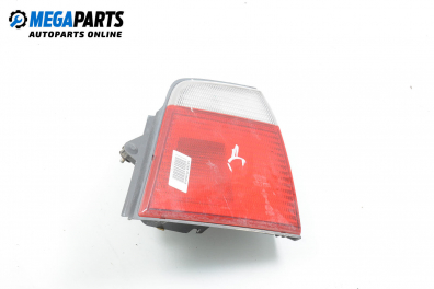 Вътрешен стоп за Nissan Primera Traveller II (06.1996 - 01.2002), комби, позиция: дясна