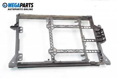 Стойка на радиатора за BMW 5 Series E39 Sedan (11.1995 - 06.2003) 520 i, 150 к.с.