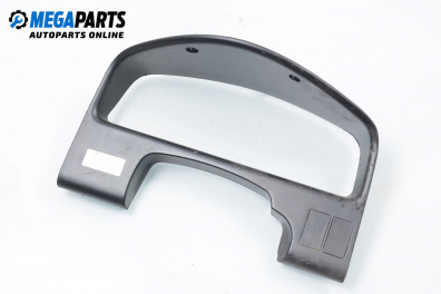 Интериорна пластмаса километраж за Toyota Avensis Sedan I (09.1997 - 02.2003), 4+1 вр., седан