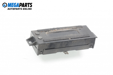 Часовник за Peugeot 306 Hatchback (01.1993 - 10.2003)