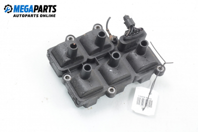 Запалителна бобина за Volkswagen Bora Sedan (10.1998 - 12.2013) 2.3 V5 4motion, 150 к.с.