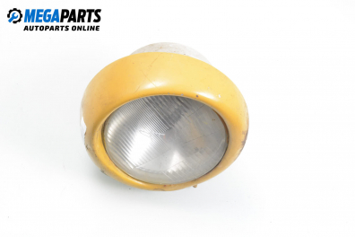 Фар за Trabant P 601 Sedan (01.1966 - 04.1990), седан, позиция: дясна