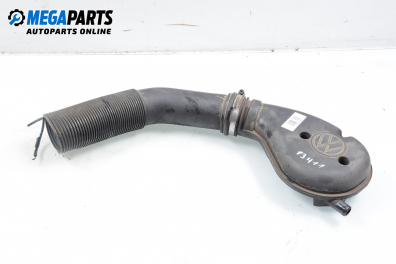 Въздуховод за Volkswagen Vento Sedan (11.1991 - 09.1998) 1.8, 90 к.с.