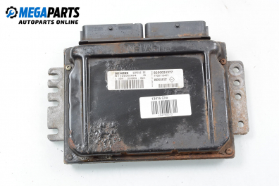 Компютър двигател за Renault Clio II Hatchback (09.1998 - 09.2005) 1.4 (B/CB0C), 75 к.с., № 8200024377