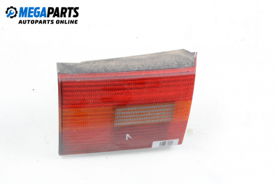 Вътрешен стоп за Volkswagen Passat Variant B3, B4 (02.1988 - 06.1997), комби, позиция: лява