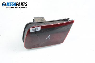 Вътрешен стоп за Honda Accord V Sedan (09.1995 - 10.1998), седан, позиция: дясна