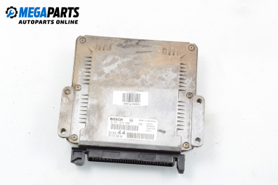 Компютър двигател за Peugeot 206 Hatchback (08.1998 - 12.2012) 2.0 HDI 90, 90 к.с., № Bosch 0 281 010 500
