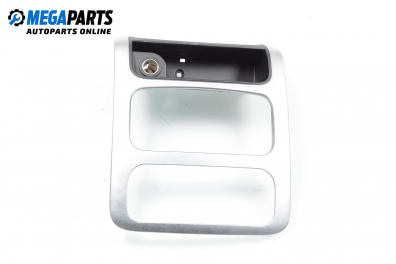 Централна конзола за Jeep Cherokee SUV III (09.2001 - 01.2008)