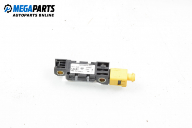 Сензор airbag за Audi A8 Sedan II (10.2002 - 07.2010), № 4B0 959 643 C
