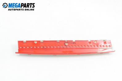 Трети стоп за Audi A8 Sedan II (10.2002 - 07.2010), седан