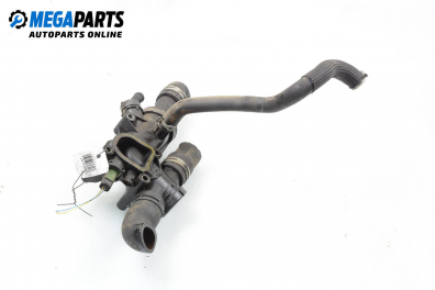 Корпус на термостат за Peugeot 407 Station Wagon (05.2004 - 12.2011) 2.0 HDi 135, 136 к.с.