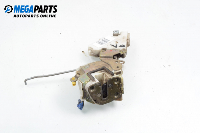 Брава на врата за Nissan Vanette CARGO Bus (09.1994 - 05.2001), позиция: предна, лява