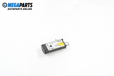 Усилвател антена за Audi A4 Avant B5 (11.1994 - 09.2001), № 8D9 035 225 D
