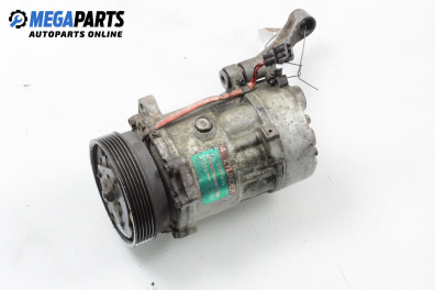 Компресор климатик за Volkswagen Passat Variant B3, B4 (02.1988 - 06.1997) 1.8, 90 к.с.