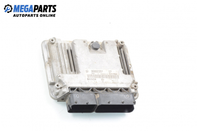 Компютър двигател за Chevrolet Captiva SUV (06.2006 - ...) 2.0 D 4WD, 150 к.с., № 96892357