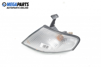 Мигач за Mazda 323 P V Hatchback (10.1996 - 09.1998), хечбек, позиция: лява