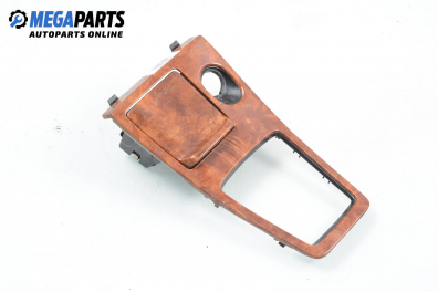 Конзола скоростен лост за Nissan Primera Sedan II (06.1996 - 12.2001)