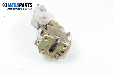 Брава на врата за Nissan Primera Sedan II (06.1996 - 12.2001), позиция: задна, дясна