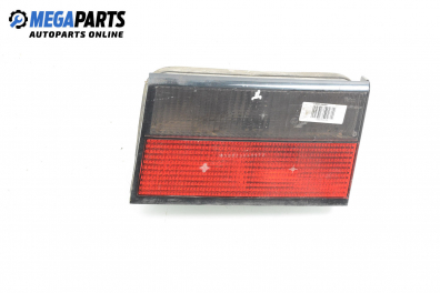 Вътрешен стоп за Citroen Xantia Hatchback I (03.1993 - 01.1998), хечбек, позиция: дясна