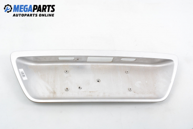 Стойка заден номер за Mercedes-Benz C-Class Estate (S203) (03.2001 - 08.2007), комби