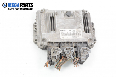 Компютър двигател за Renault Megane II Hatchback (07.2001 - 10.2012) 1.9 dCi (BM0G, CM0G), 120 к.с., № Bosch 0 281 011 275