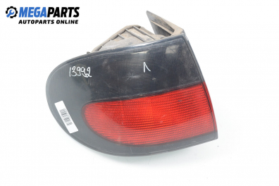 Стоп за Renault Megane I Classic Sedan (09.1996 - 08.2003), седан, позиция: лява