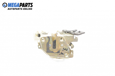 Брава на врата за Kia Clarus Sedan (07.1996 - 11.2001), позиция: задна, лява