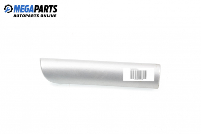 Интериорна пластмаса за Renault Clio II Hatchback (09.1998 - 09.2005), 2+1 вр., хечбек, позиция: предна