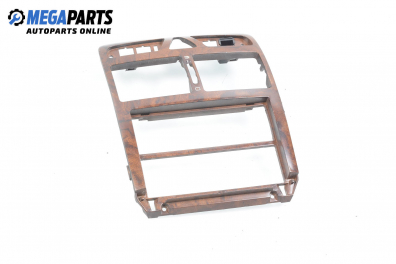 Централна конзола за Peugeot 307 Hatchback (08.2000 - 12.2012)